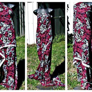 BLACK & BURGUNDY Abstract Floral Pattern 5.3 Yards x 59 inch wide JoAnn Fabrics